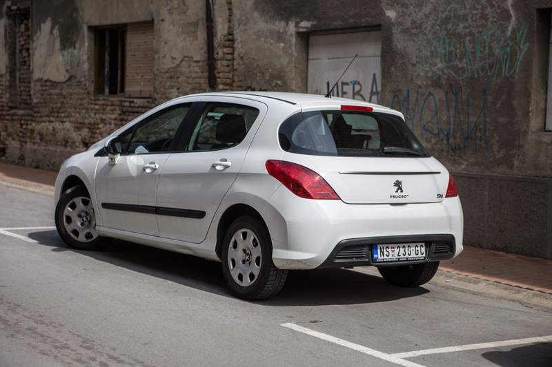 Illustration for article titled Euro cars photo dump